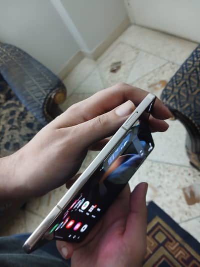 Samsung Mobile Z Fold 4