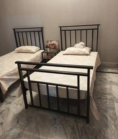 iron single bed/ iron furniture/ iron bed /03114495989