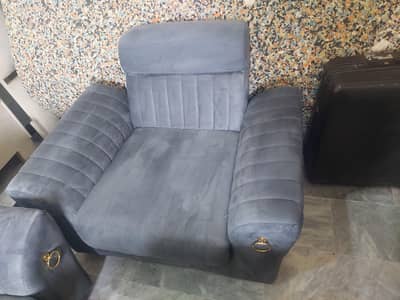 Elegant Grey Fabric Sofa Set - Premium Look @ Comfortable Seating