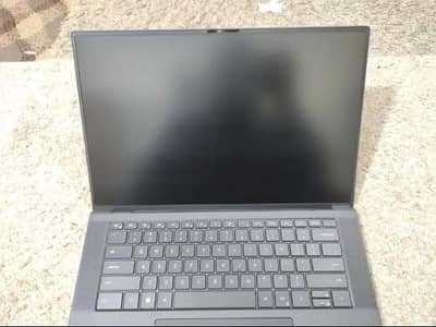 Laptop Dell XPS 15 – 12th Gen i7 (12700H) | RTX 3050 4GB | 16GB DDR5