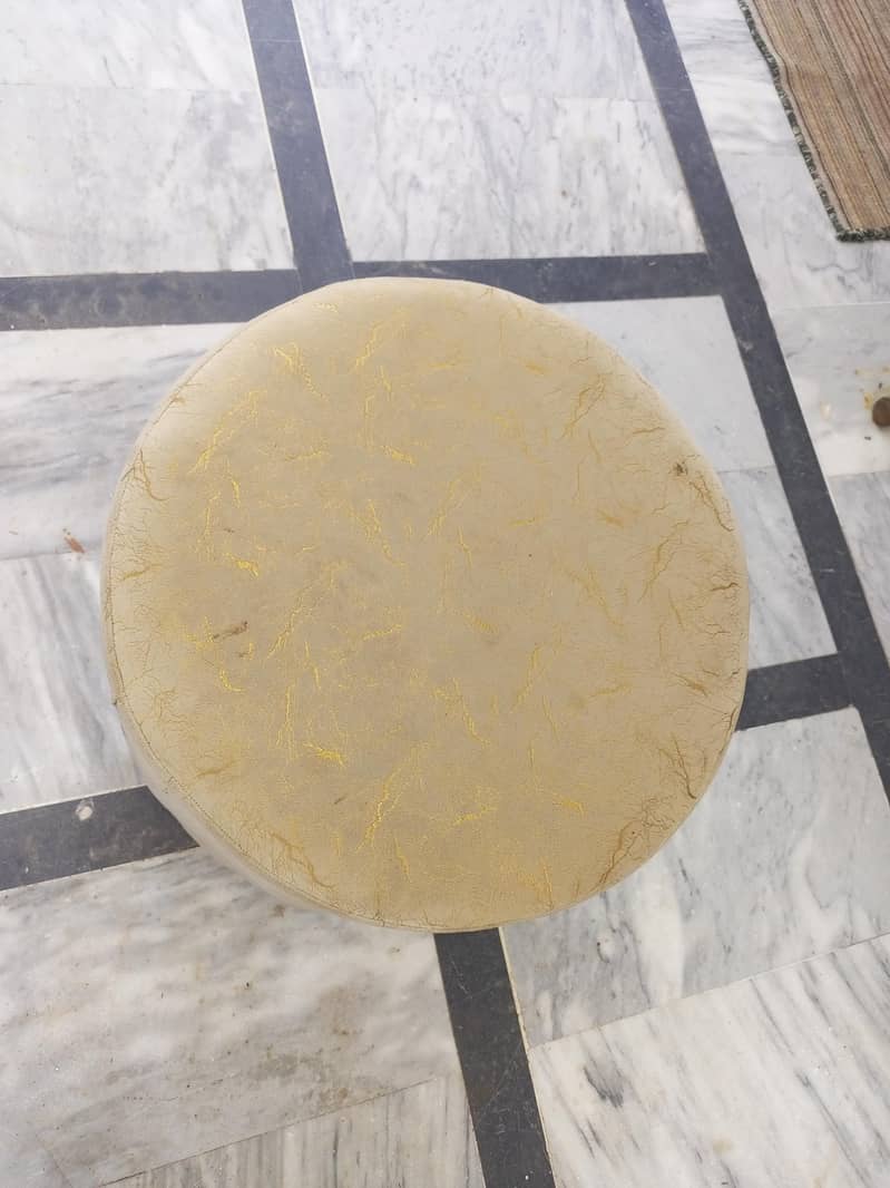 Dressing Stool For sell 1