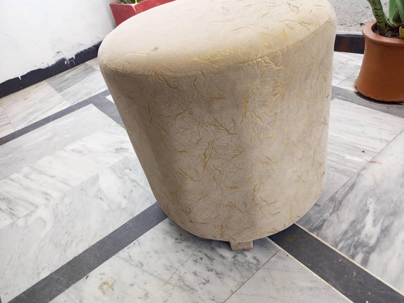 Dressing Stool For sell 3