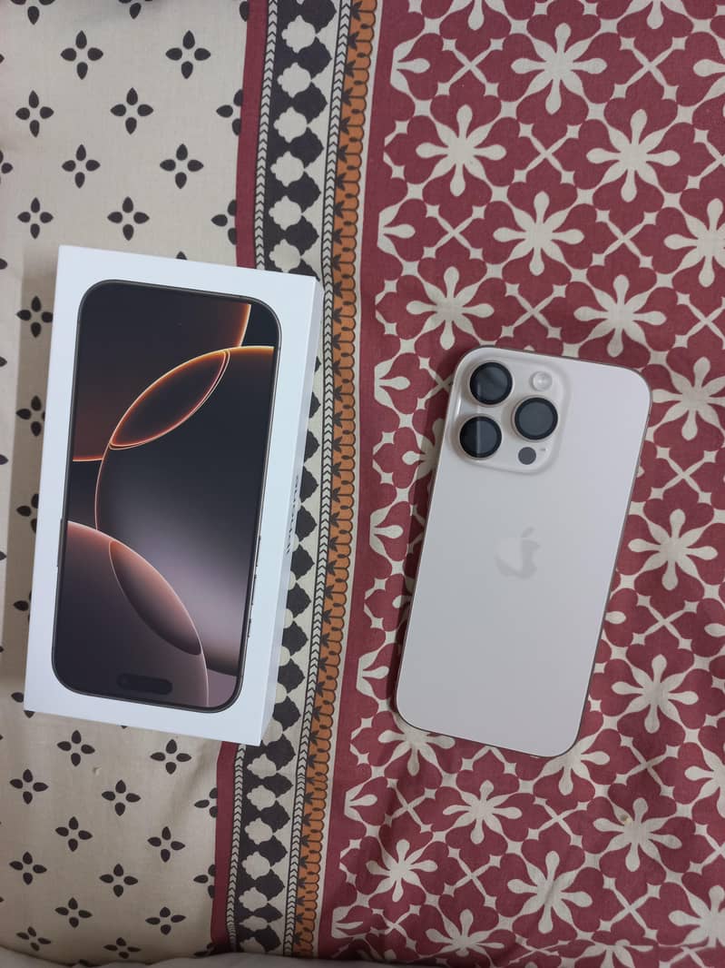 Apple iPhone 16 Pro 1