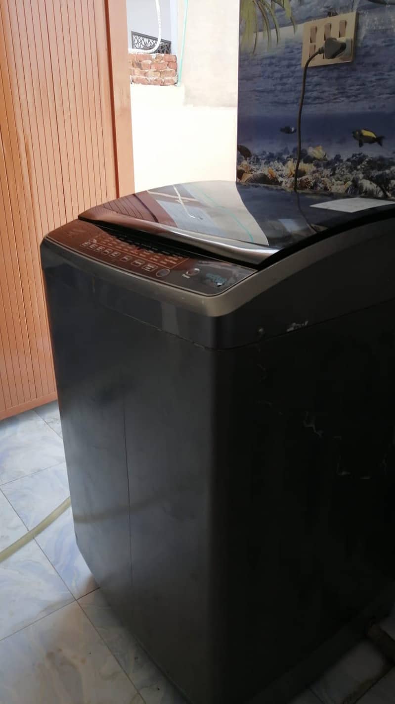 Haier fully automatic washing machine 1
