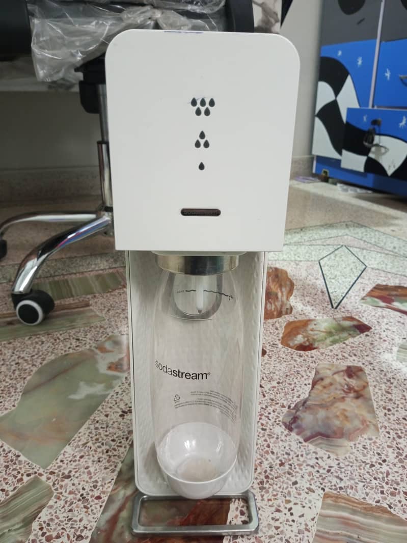 Soda Stream machine cold drink maker 0