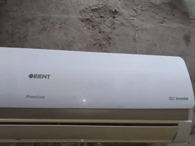 Orient 1.5 Ton Inverter AC – Used, Excellent Condition