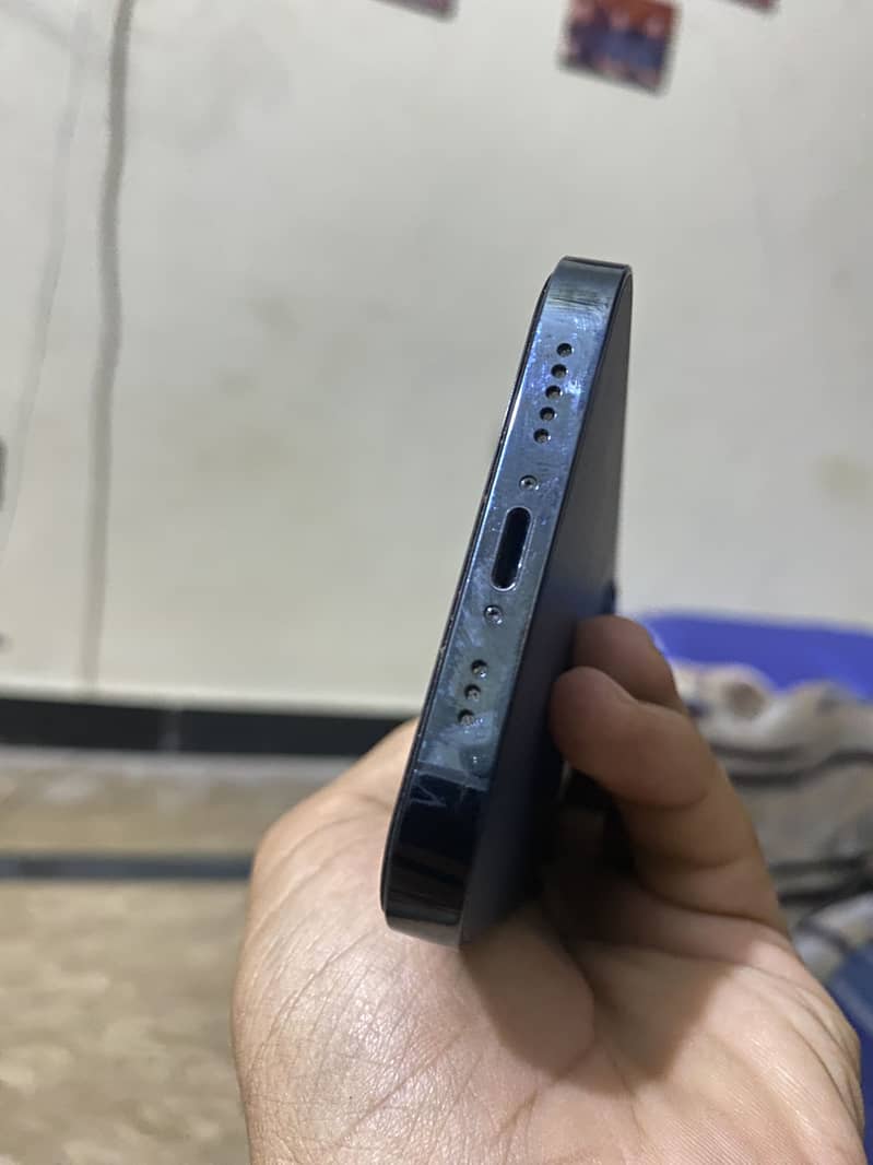 Apple iPhone 12 Pro 1