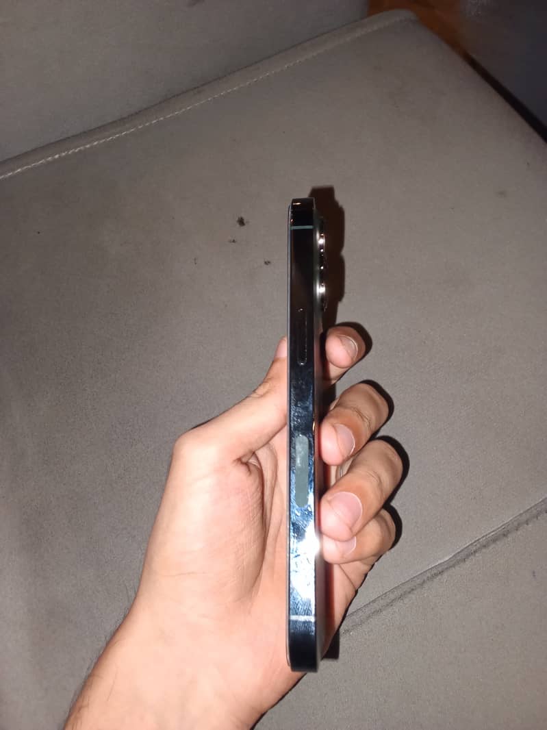 Apple iPhone 13 Pro 5