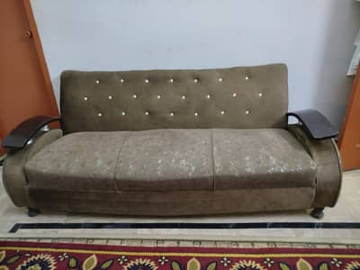 urgent sale Good condition 5 Seater sofa set