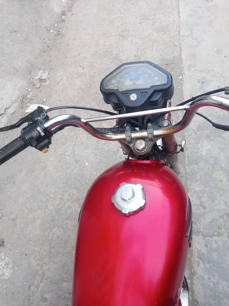 united loader riksha 1