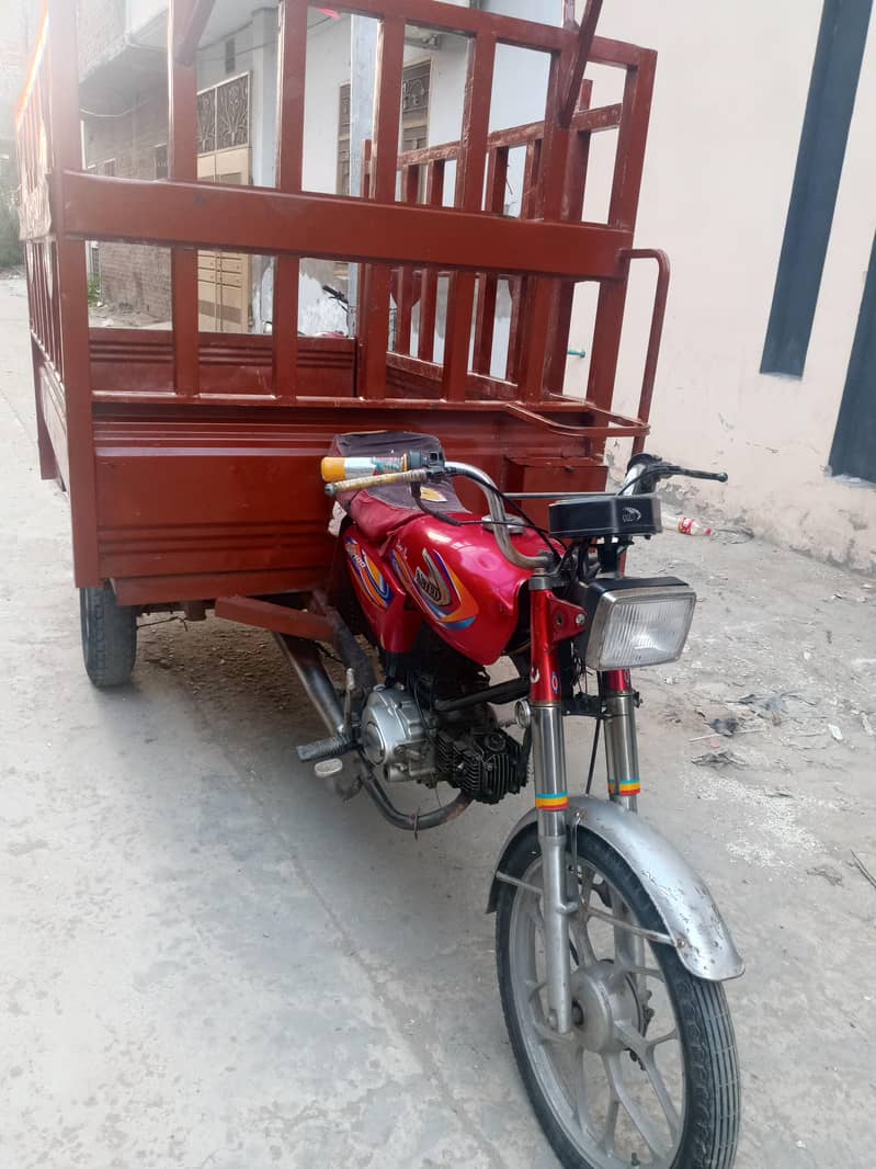 united loader riksha 8