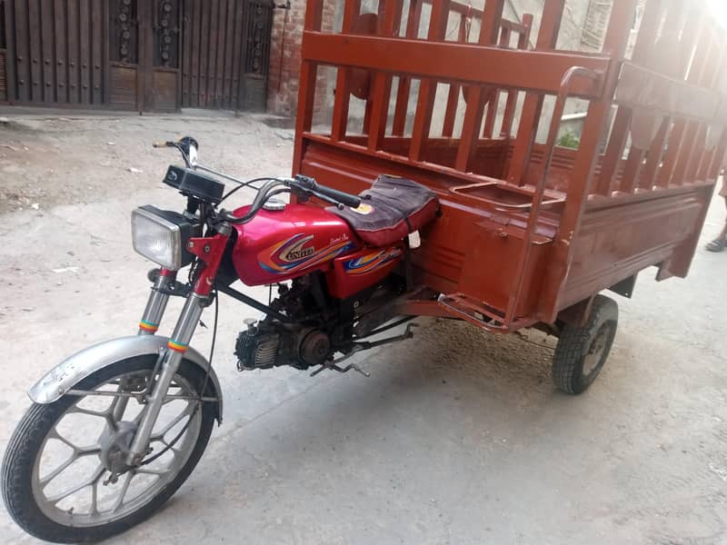 united loader riksha 9