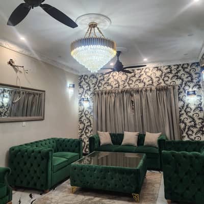 I HAVE A 10 MARLA UPPER PORTION RENT. BAHRIA ORCHARD LAHORE PHASE 1 CENTRAL BLOCK