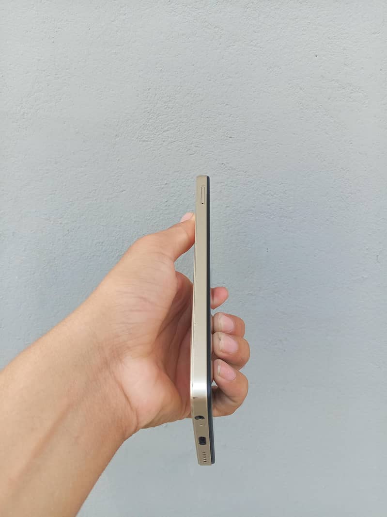 Tecno Spark 20C 2