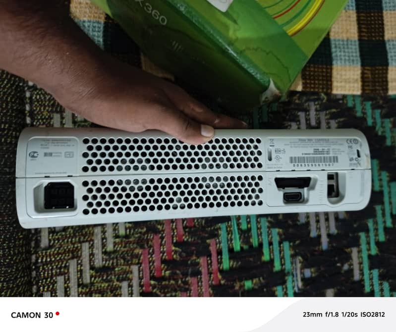 Xbox 360 only Xbox no controller 2