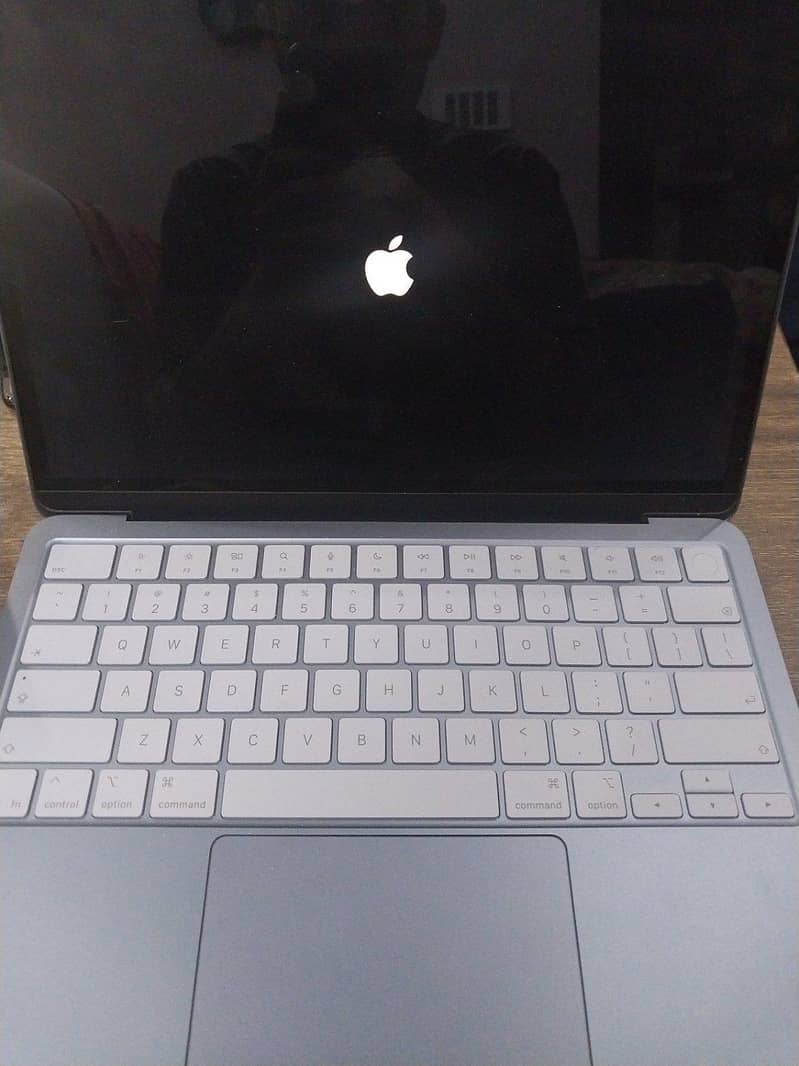 Macbook Neo 1