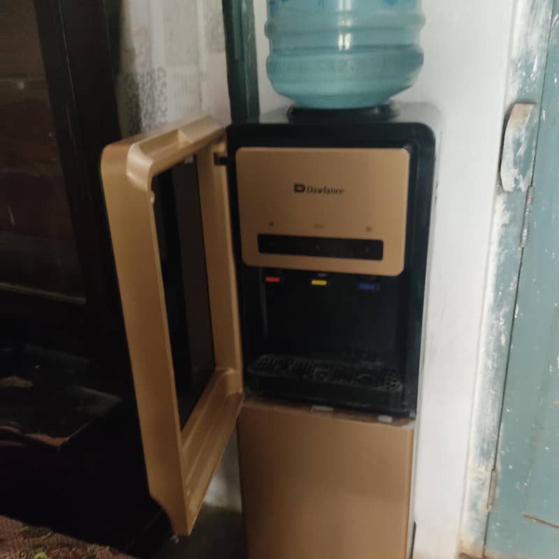 dawlance dispenser 2