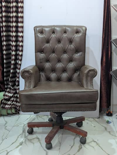 Executive chair for sale