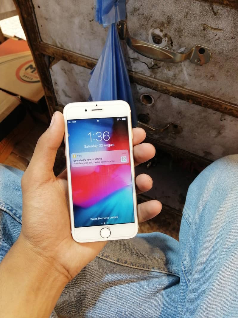 Apple iPhone 6 2
