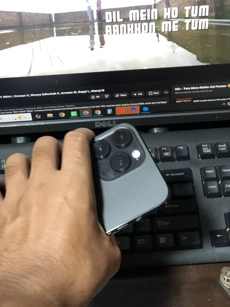 Apple iPhone 14 Pro Max 1