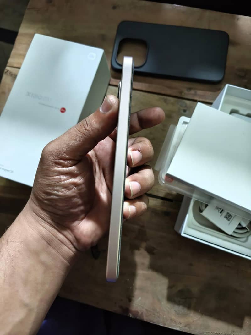 Xiaomi 15t 4