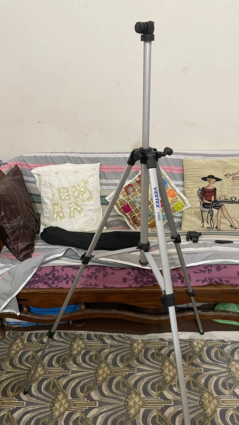 TRIPOD 11