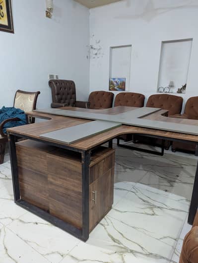 workstation for sale