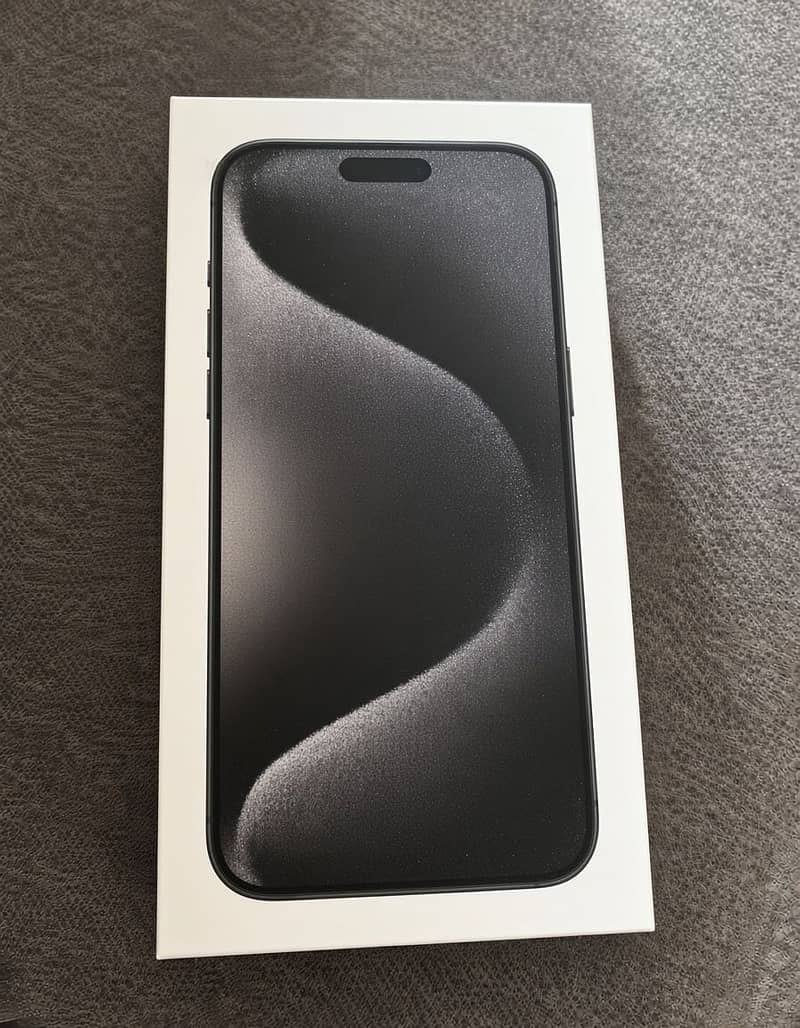 Apple iPhone 15 Pro Max 1