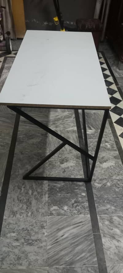 K Shape Computer Table