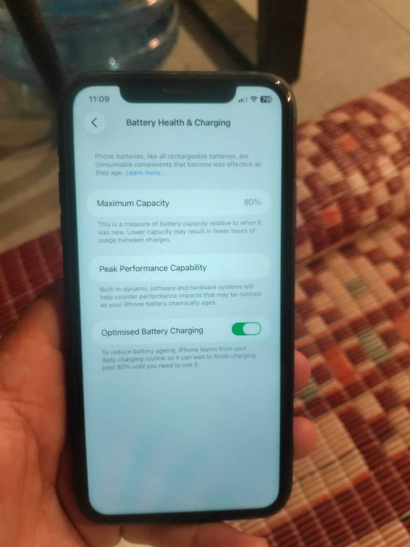 iPhone 11 0