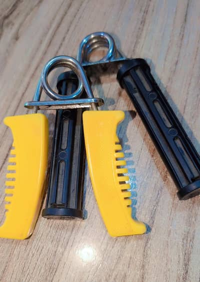 Hand grippers