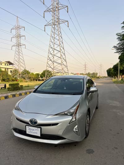 Toyota Prius 2016
