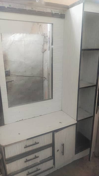 mirror table