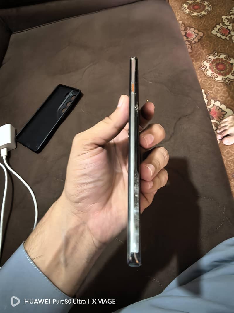Tecno CAMON 40 Pro 5
