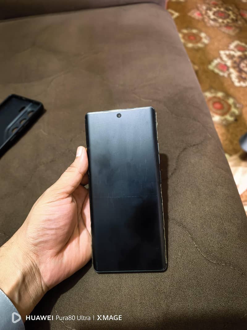 Tecno CAMON 40 Pro 8