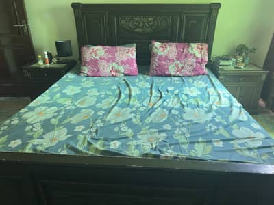 bed set with mattress