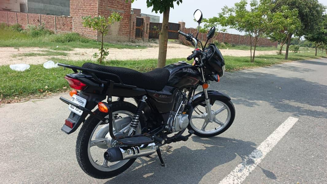 Suzuki 110 6