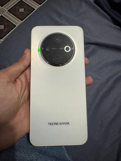 Tecno SPARK 30C