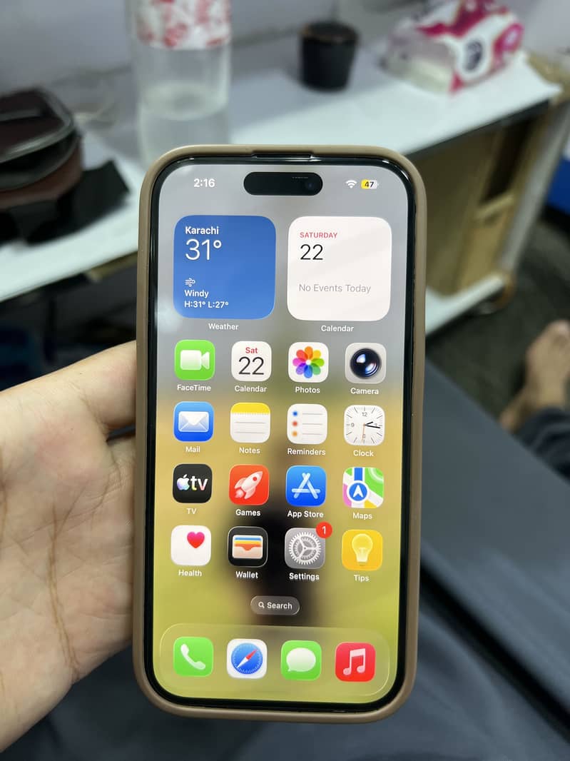 Apple iPhone 15 4