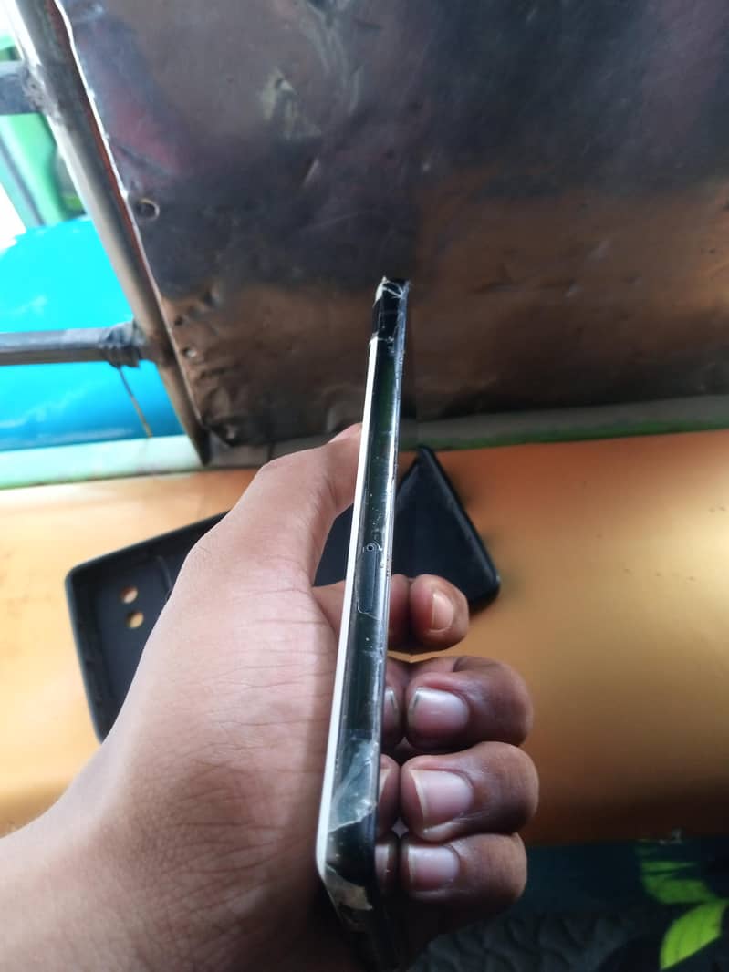 Google Pixel 6a 1