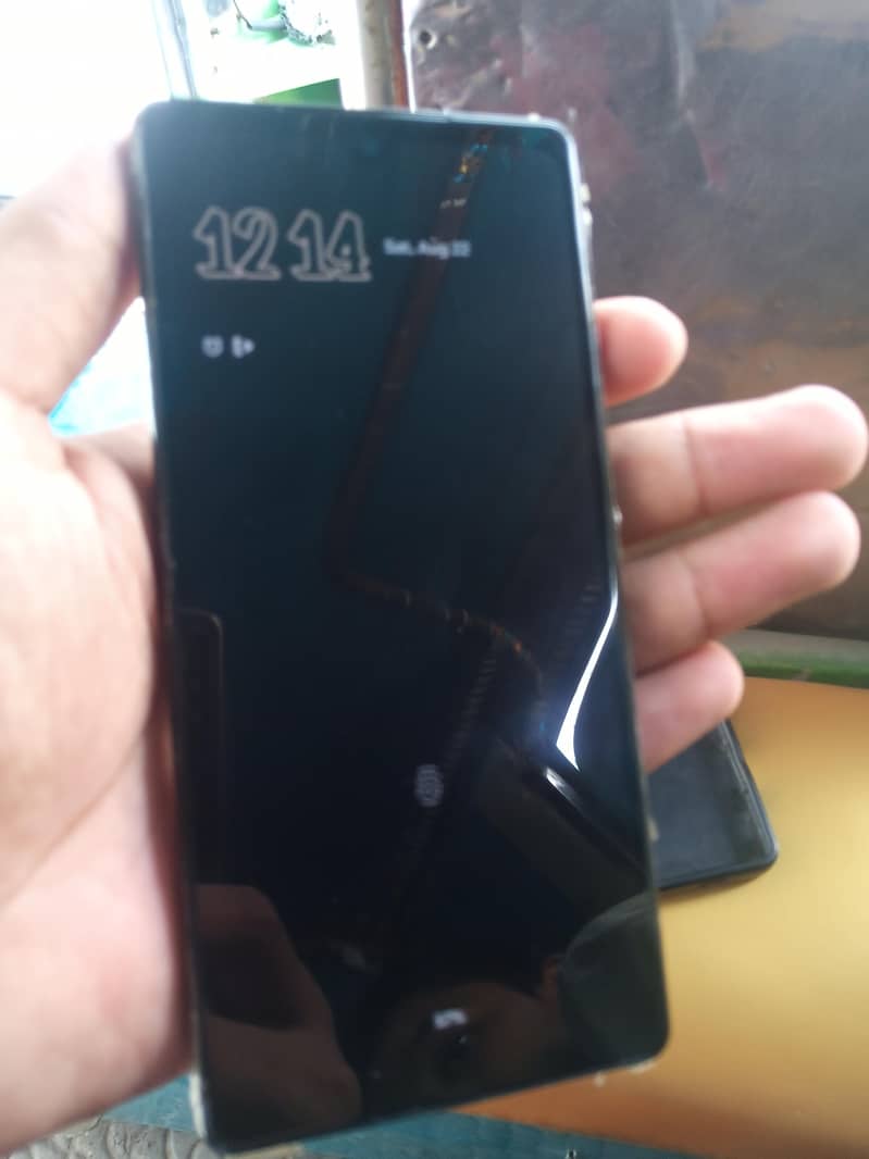 Google Pixel 6a 5