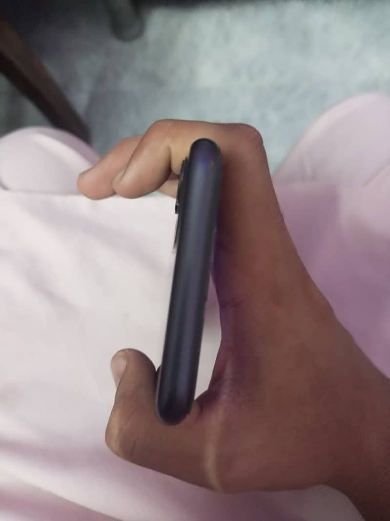 Apple iPhone 11 1