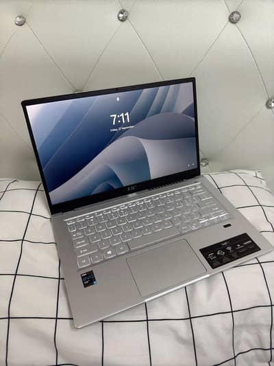 MSI laptop new 10/10