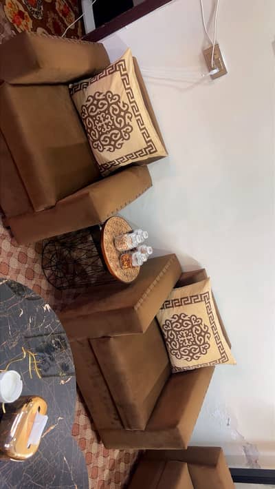 5 seater sofa with 2seter sofa sepert