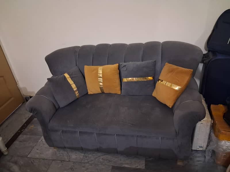 5 Seater Sofa Set 0