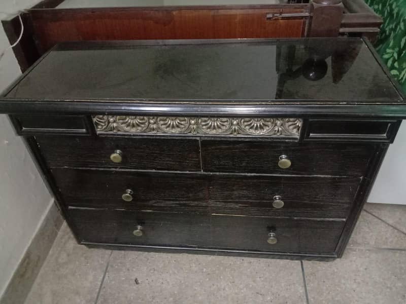 Bed Set With Side Table and Dressing Table 9