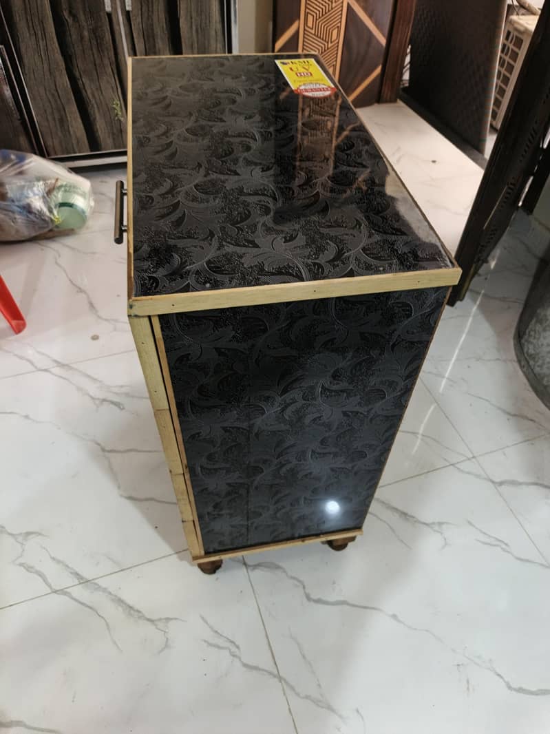 Drawers 2