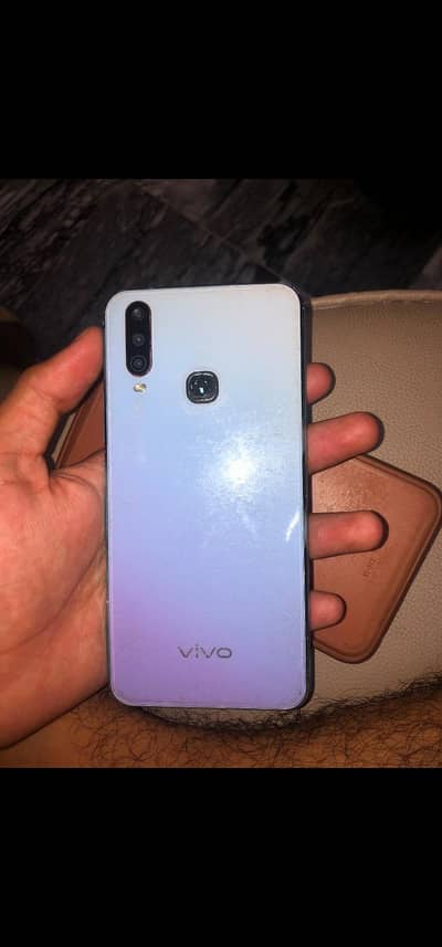 Vivo Y17