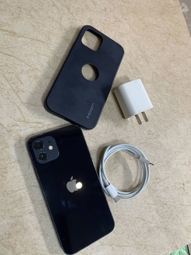 Apple iPhone 12 2
