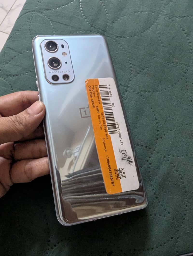 One Plus 9 Pro 5G 4